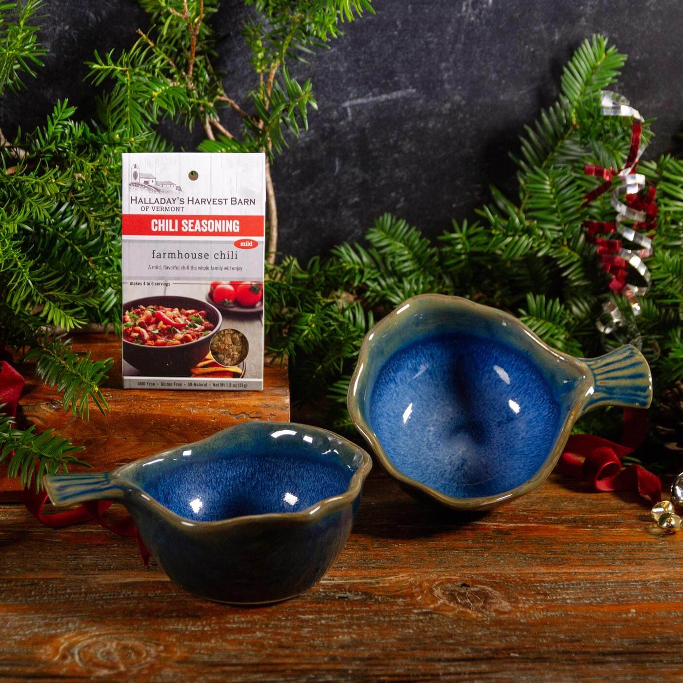 Pairing: (2) Blue Fish Handle Bowls & New Egland Made Chili Mix