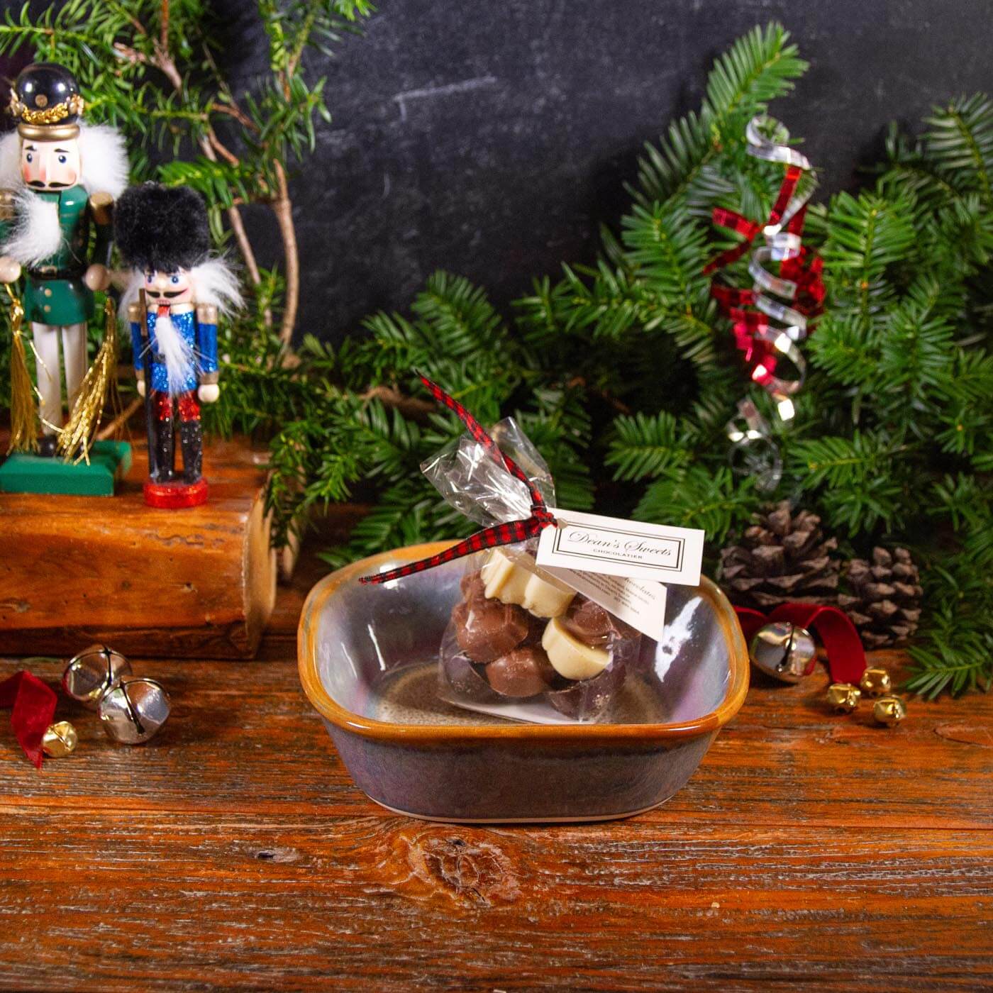 Pairing: Purple Appetizer Bowl & Maine Chocolate Snowpeople