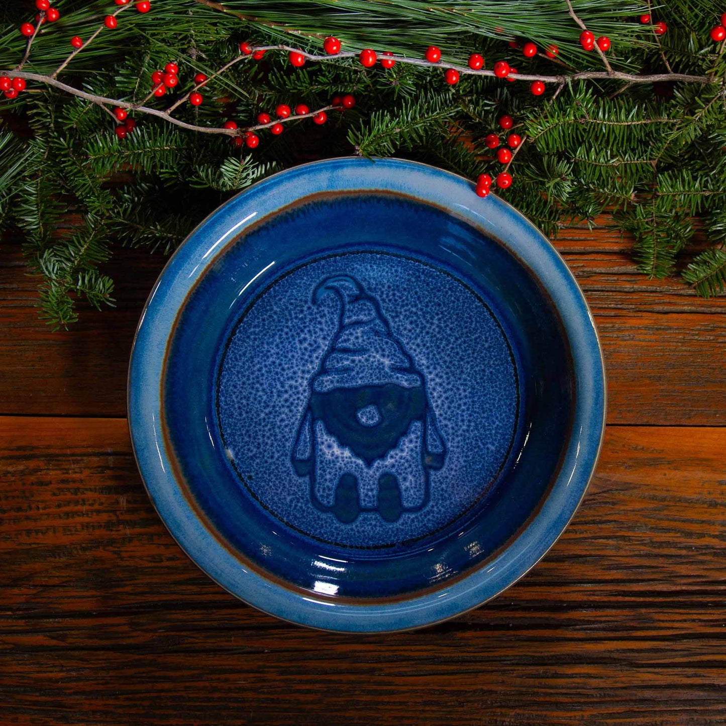 Pie Plate in Blue Gnome