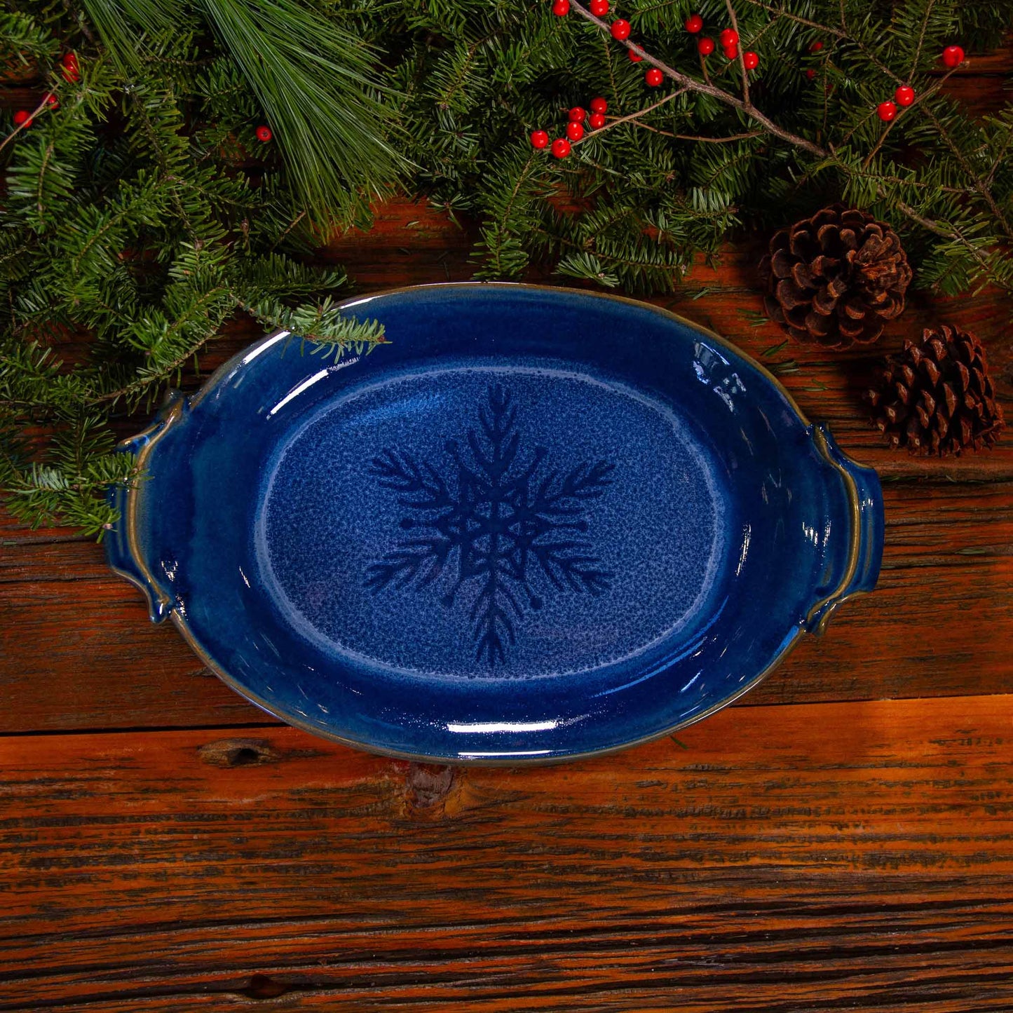 Oval Tray in Blue Snowflake